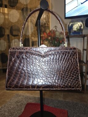 VINTAGE Classic Croc-Embossed Top-Handle Bag in Dark Brown EUC